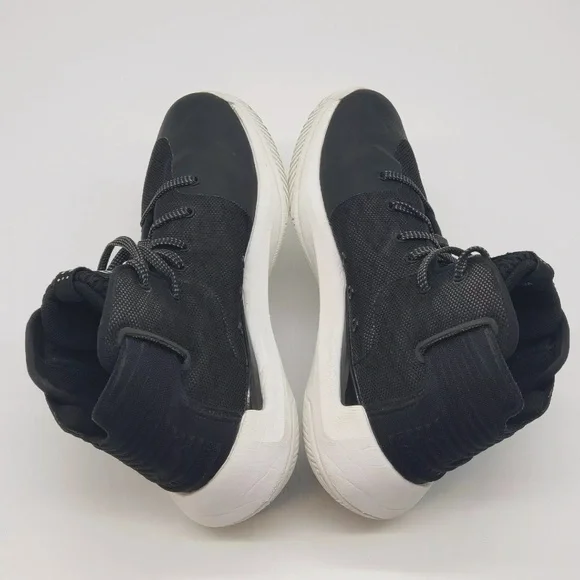 Under Armour Wardell Sc Boy’s Basketball Athletic shoes Size 5.5Y #1295998-001 - Picture 11 of 12